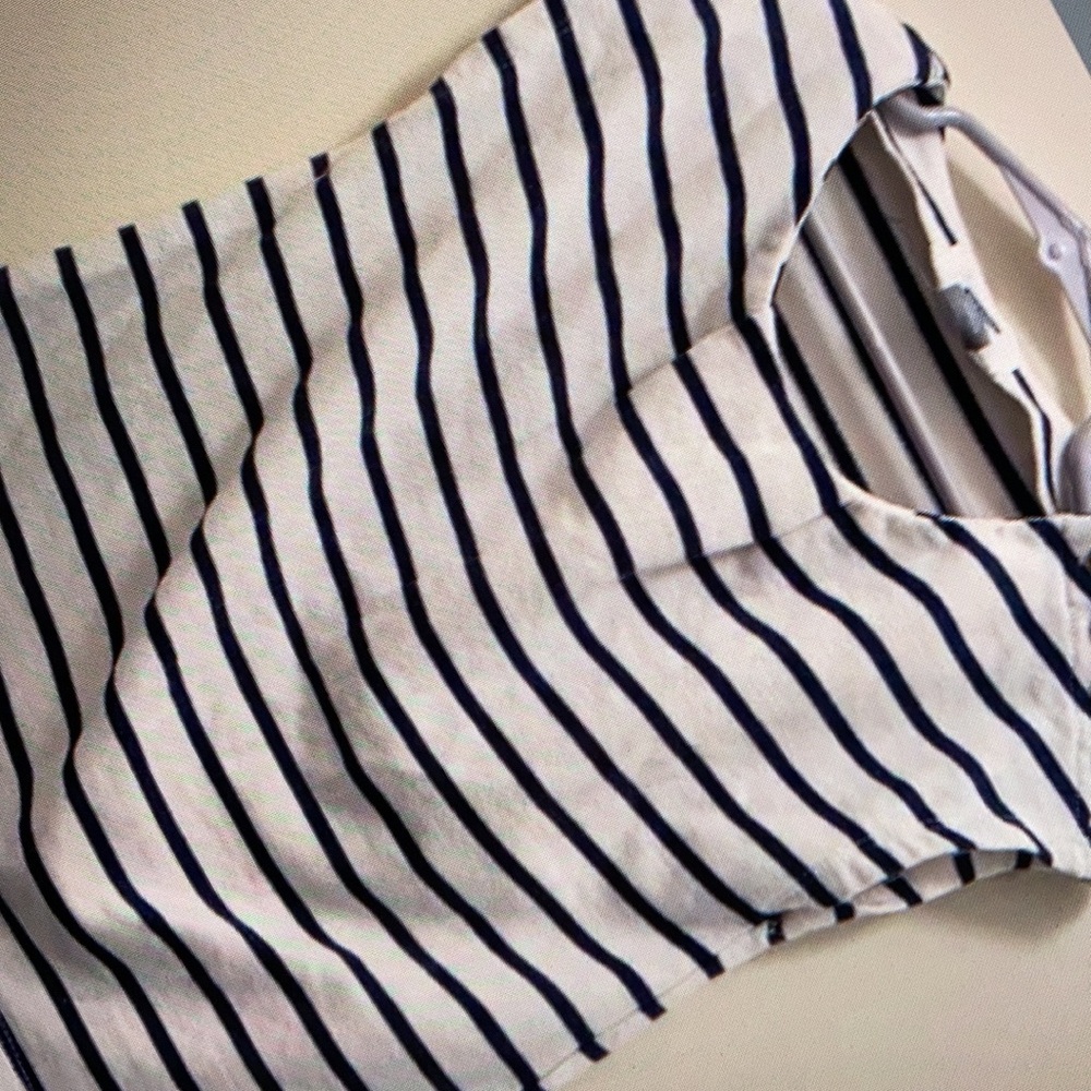 Stylish top with navy stripes button accent